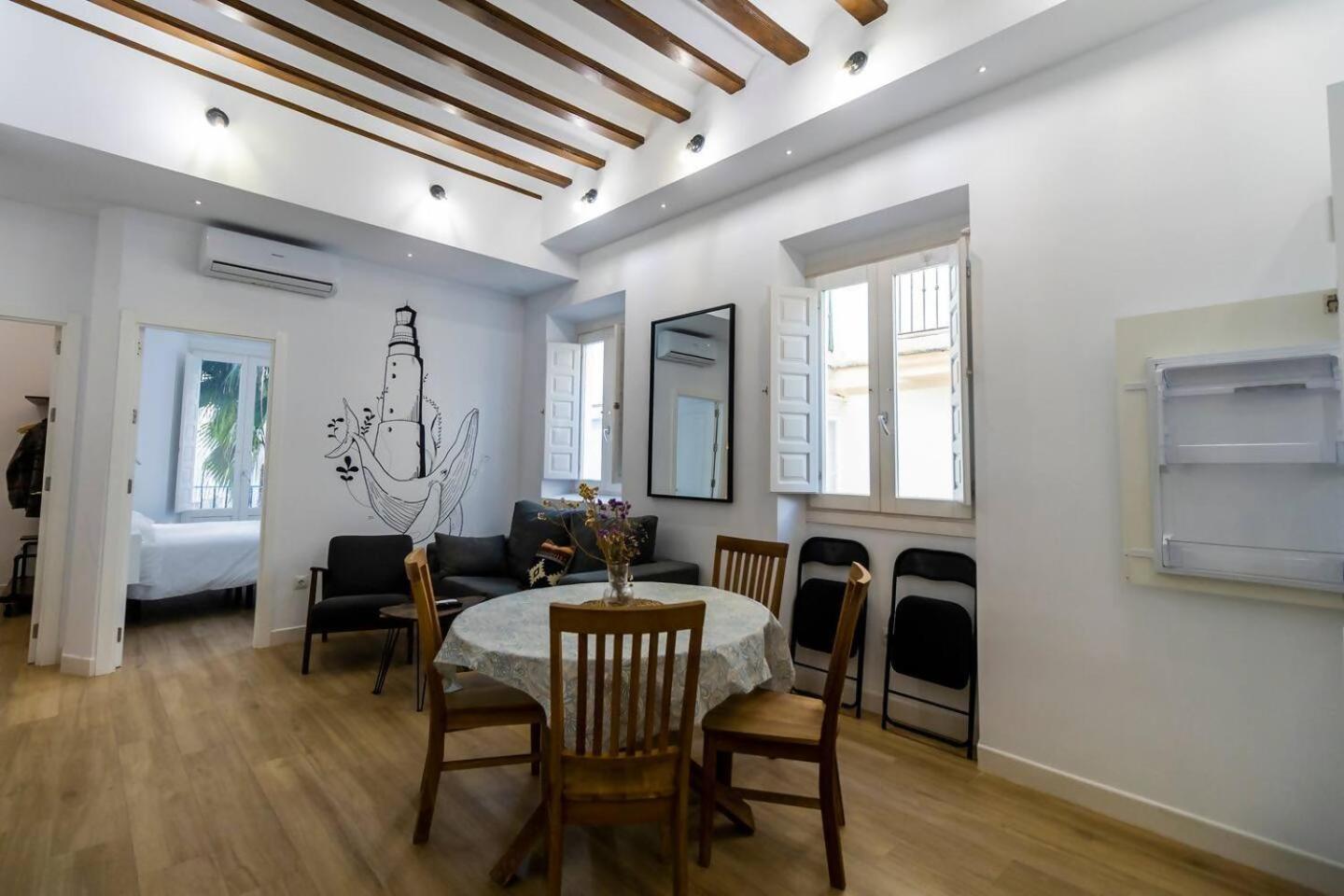 Apartamentos La Cruz Verde Cadiz Bilik gambar