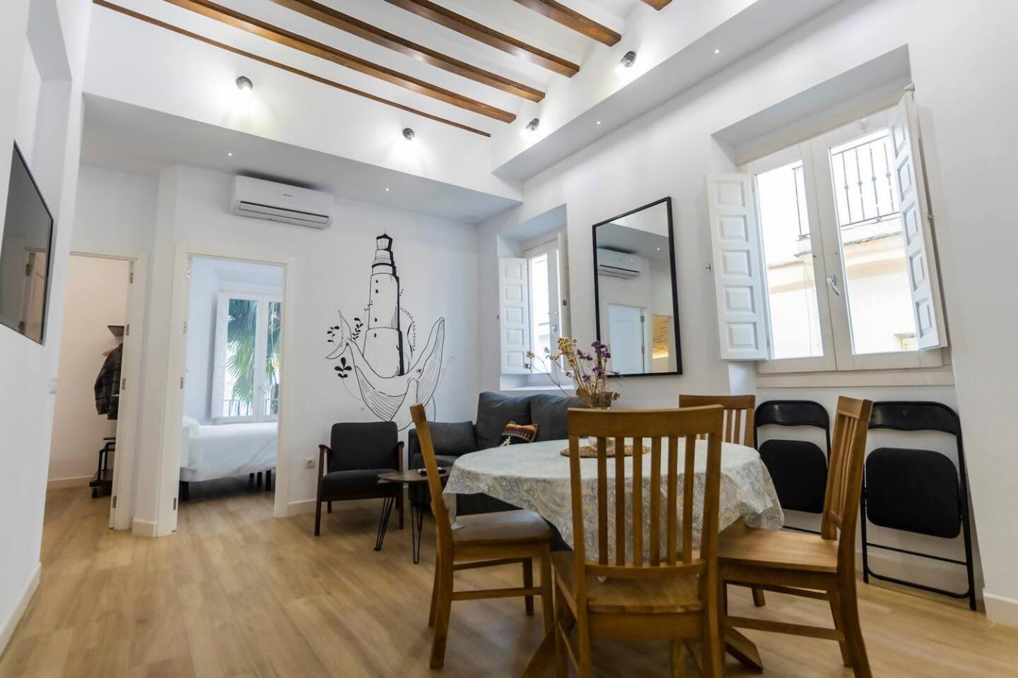 Apartamentos La Cruz Verde Cadiz Bilik gambar