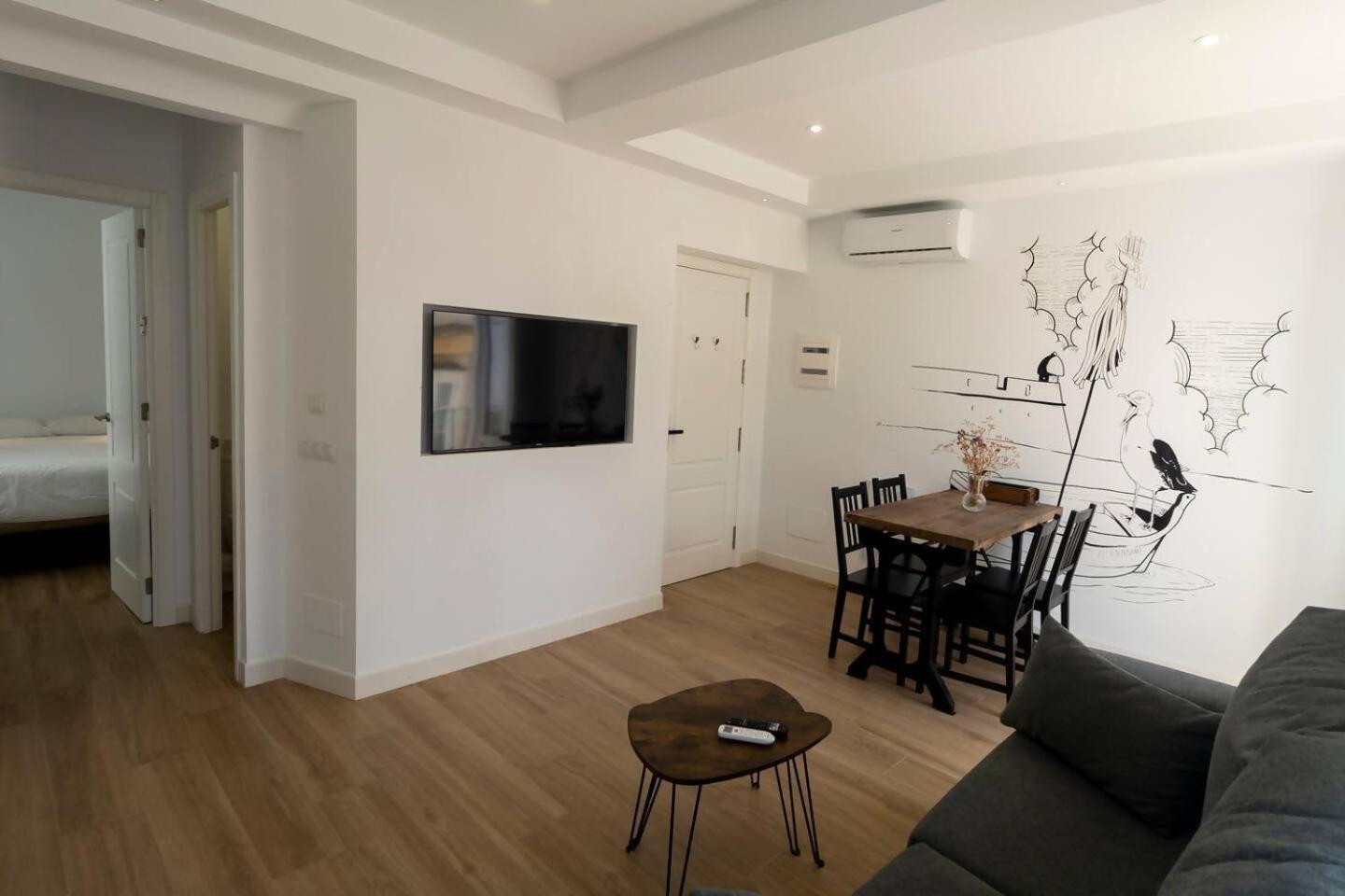 Apartamentos La Cruz Verde Cadiz Bilik gambar