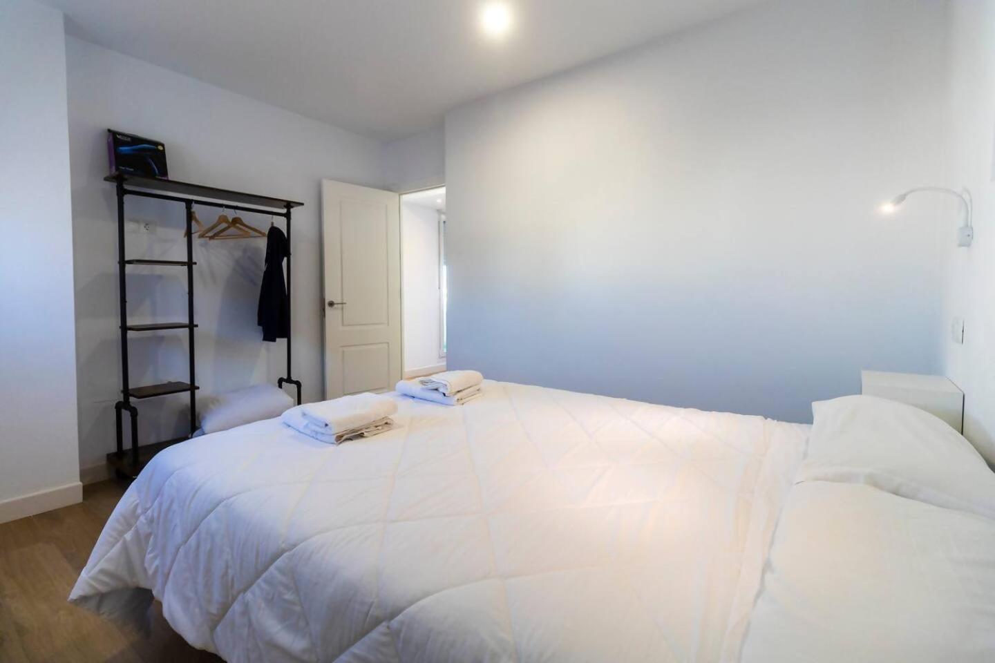Apartamentos La Cruz Verde Cadiz Bilik gambar