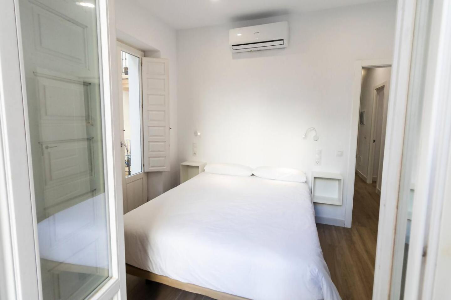Apartamentos La Cruz Verde Cadiz Luaran gambar